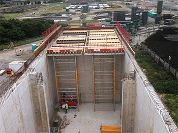 dws-uk-ad-biogas-award-2014-paques-phospaq-stoke-baredolph-350px